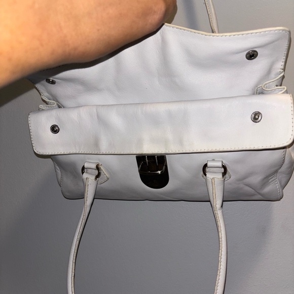 Authentic Prada Daino Bianco Leather Bag Vintage Calfskin Handbag - Picture 8 of 11